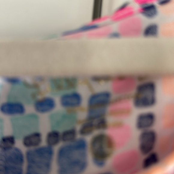 Lilly Pulitzer colorful dress with longer sides - Picture 2 of 4